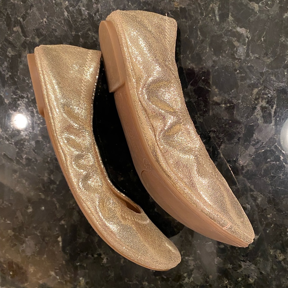 Lucky Brand Gold Women's Ballet Flats 8.5 - Picture 3 of 8